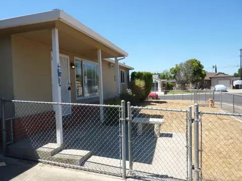 719 S Maple Ave, Manteca, CA 95337 photo 10