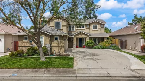 2701 Ashbrook Dr, Modesto, CA 95355 photo 2