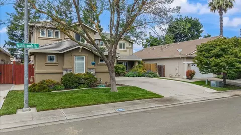 2701 Ashbrook Dr, Modesto, CA 95355 photo 3