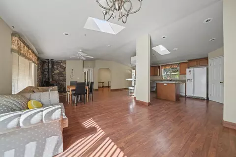 6240 Michel Rd, Mountain Ranch, CA 95246 photo 9