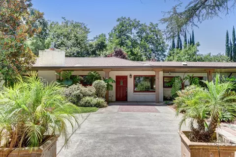 Exterior - 4960 Paloma Ave, Carmichael, CA 95608 photo 3 of 22