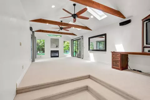 Living - 4960 Paloma Ave, Carmichael, CA 95608 photo 2 of 2