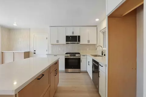 1901 W Locust St, Lodi, CA 95242 photo 7