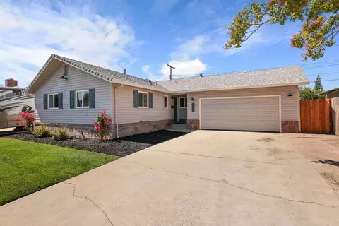 1901 W Locust St, Lodi, CA 95242 photo 2