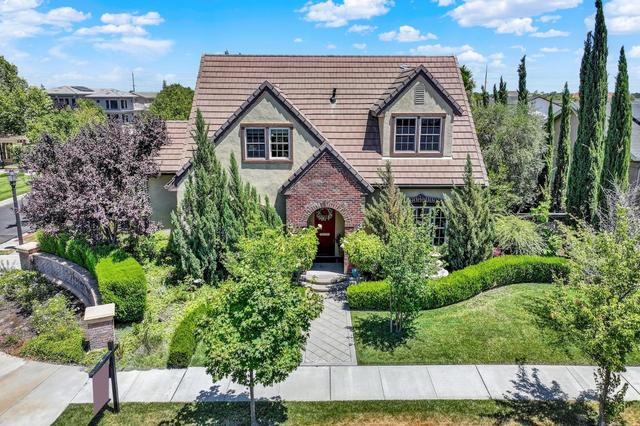 2101 Promenade Dr, Woodland, CA 95776