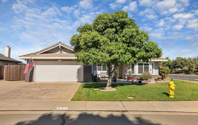 374 Sparrow Dr, Galt, CA 95632
