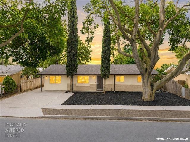 1530 Pelton Ave, Modesto, CA 95351