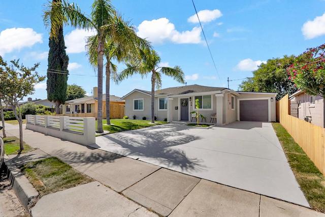 34 W Carlton Way, Tracy, CA 95376
