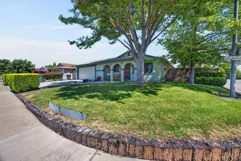 2300 Covered Wagon Cir, Elverta, CA 95626 photo 4
