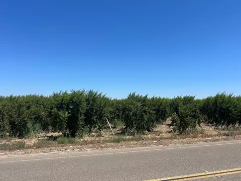 14604 Campground Rd, Delhi, CA 95315