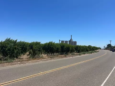14604 Campground Rd, Delhi, CA 95315 photo 3