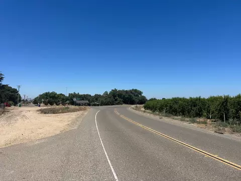 14604 Campground Rd, Delhi, CA 95315 photo 4