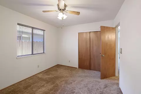 Bedroom - 19035 Monte Vista Dr, Linden, CA 95236 photo 4 of 9