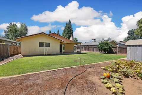 Exterior - 19035 Monte Vista Dr, Linden, CA 95236 photo 9 of 11