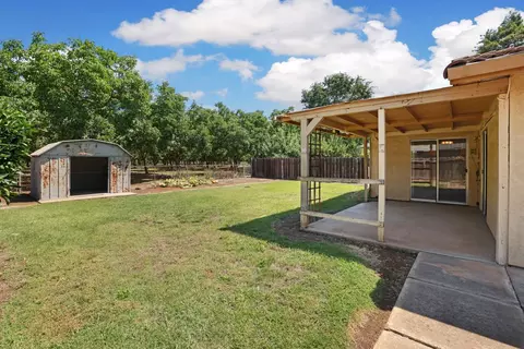 Exterior - 19035 Monte Vista Dr, Linden, CA 95236 photo 4 of 11