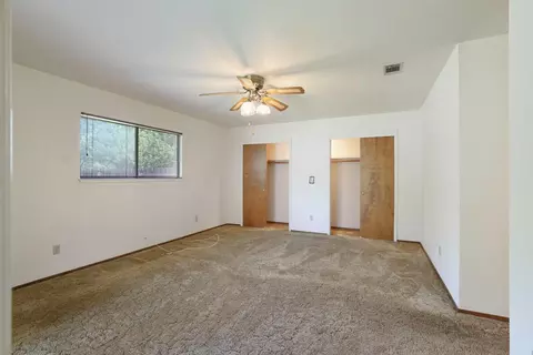 Bedroom - 19035 Monte Vista Dr, Linden, CA 95236 photo 6 of 9