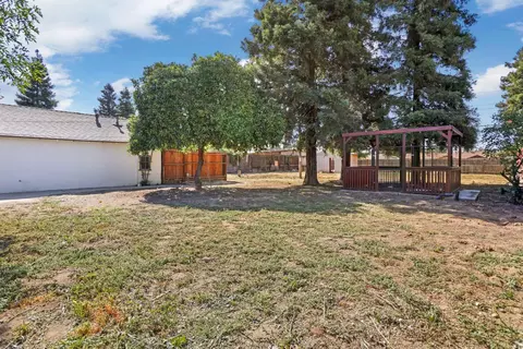 916 Elm Ave, Modesto, CA 95354 photo 28