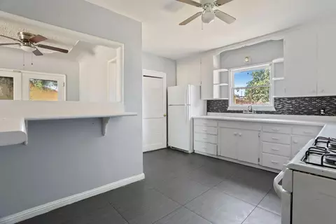 916 Elm Ave, Modesto, CA 95354 photo 16
