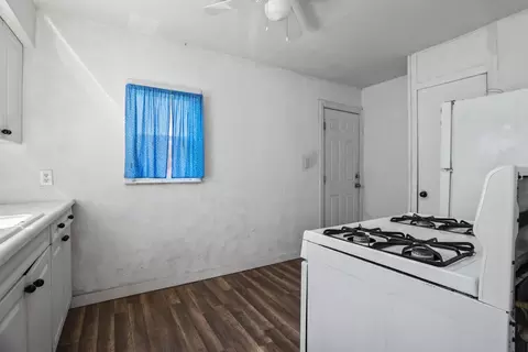 916 Elm Ave, Modesto, CA 95354 photo 41