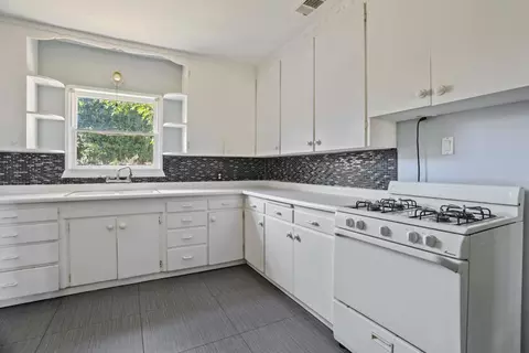 916 Elm Ave, Modesto, CA 95354 photo 15