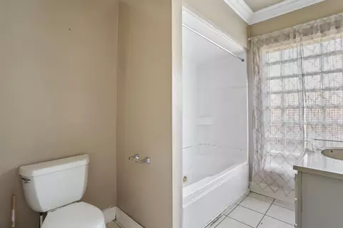 916 Elm Ave, Modesto, CA 95354 photo 23