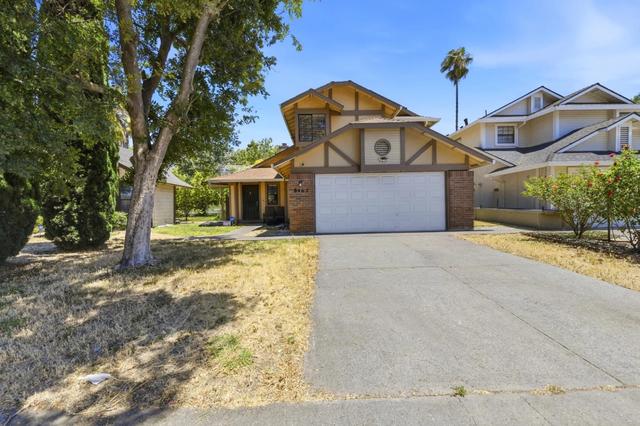 8467 Carlin Ave, Sacramento, CA 95823