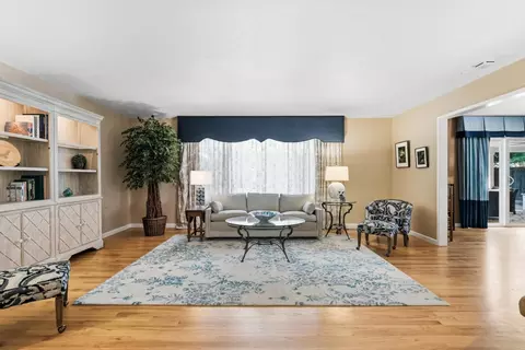 Living - 2501 Ridgewood Ct, Modesto, CA 95350 photo 1 of 5