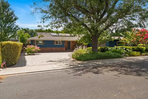 Exterior - 2501 Ridgewood Ct, Modesto, CA 95350 photo 3 of 9