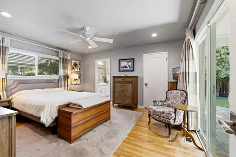 Bedroom - 2501 Ridgewood Ct, Modesto, CA 95350 photo 2 of 4