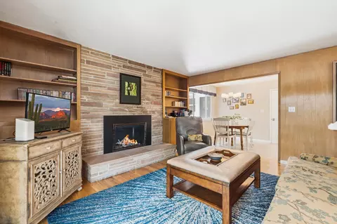 Living - 2501 Ridgewood Ct, Modesto, CA 95350 photo 4 of 5