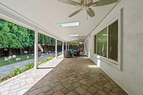 Exterior - 2501 Ridgewood Ct, Modesto, CA 95350 photo 5 of 9