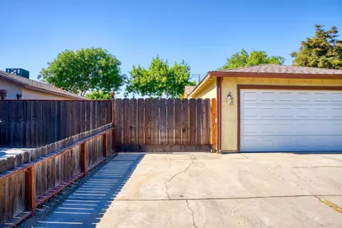 657 Gold St, Manteca, CA 95336 photo 22