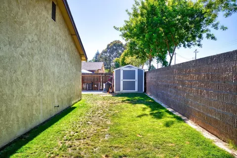 657 Gold St, Manteca, CA 95336 photo 29