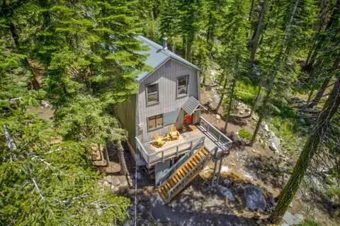 51349 Jeffery Pne, Soda Springs, CA 95728