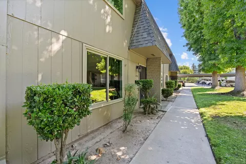 Exterior - 876 Rutledge Dr, Lodi, CA 95242 photo 3 of 3