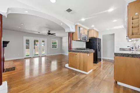2313 Jasmin Ave, Modesto, CA 95350 photo 8
