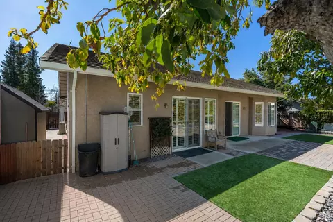 Exterior - 1153 E Milgeo, Ripon, CA 95366 photo 3 of 4