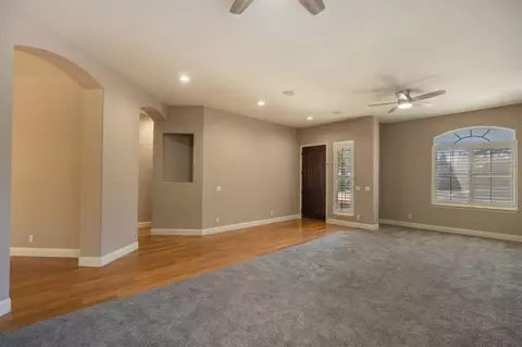 Living - 1153 E Milgeo, Ripon, CA 95366 photo 1 of 7