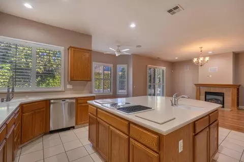 Kitchen - 1153 E Milgeo, Ripon, CA 95366 photo 3 of 3