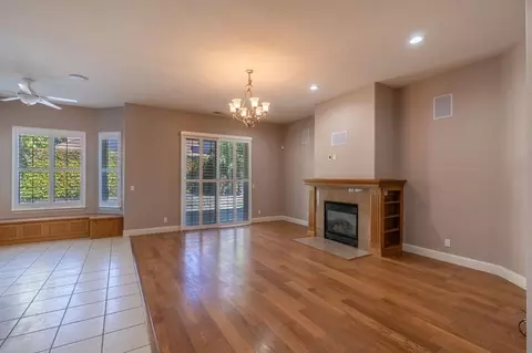 Living - 1153 E Milgeo, Ripon, CA 95366 photo 4 of 7