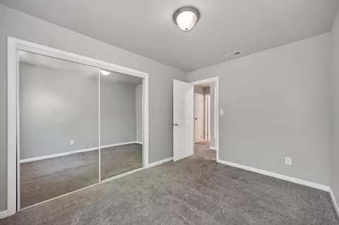 Bedroom - 1627 Gerry Ct, Auburn, CA 95603 photo 3 of 6