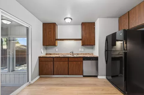 Kitchen - 1627 Gerry Ct, Auburn, CA 95603 photo 4 of 4