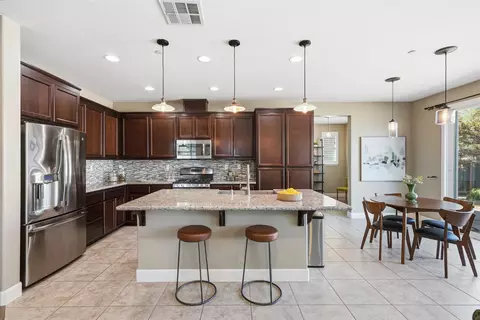 Kitchen - 1707 Teal Ct, Rocklin, CA 95765 photo 2 of 3