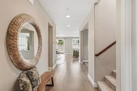 Entry Way - 1707 Teal Ct, Rocklin, CA 95765 photo 2 of 8