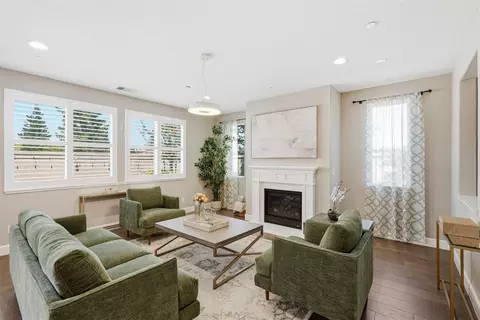 Living - 1707 Teal Ct, Rocklin, CA 95765 photo 3 of 3
