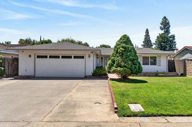8030 La Riviera Dr, Sacramento, CA 95826