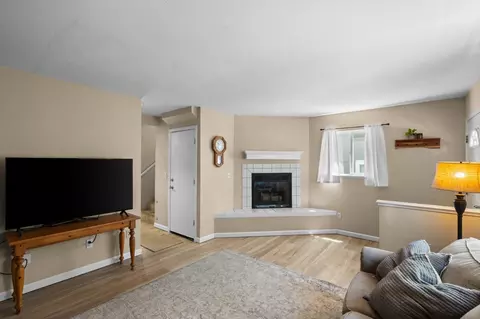 Living - 1333 Oak Ridge Dr, Colfax, CA 95713 photo 2 of 2