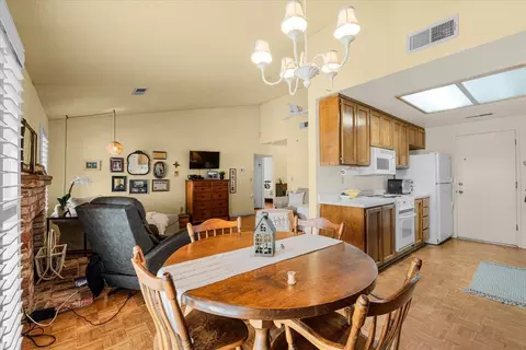 3545 Blackstone Way, Modesto, CA 95356 photo 10