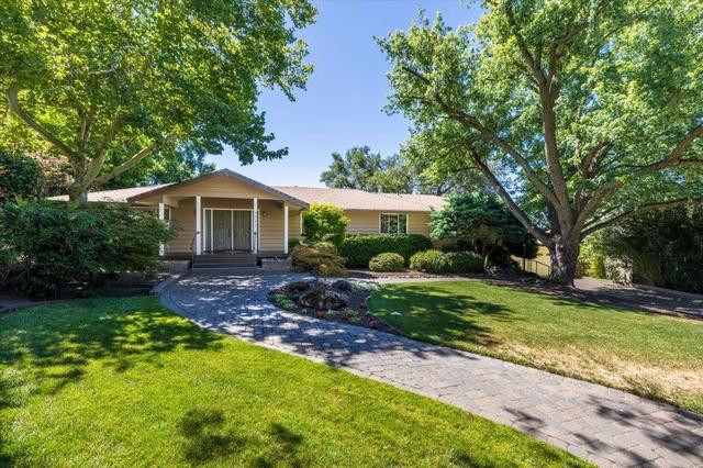 3941 Orangewood Dr, Fair Oaks, CA 95628