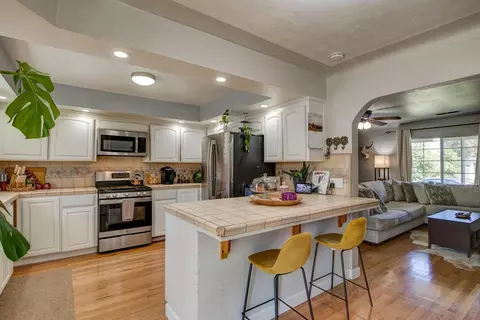Kitchen - 1705 Concord Ave, Modesto, CA 95350 photo 2 of 2